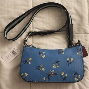 Coach Purse Jes Baguette Floral Bow Print